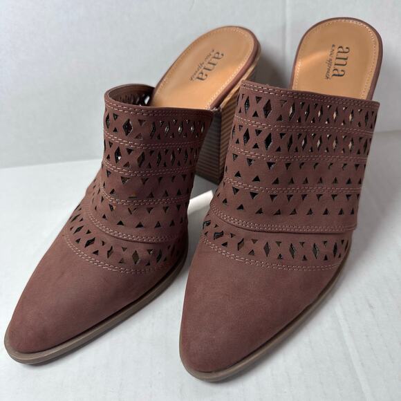 NWOT A.N.A Hilo chocolate laser cut pointed toe dress mules size 9 - Picture 2 of 7